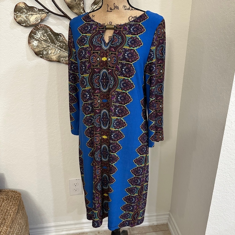 Emma & Michele Blue Sheath Dress with 3/4 Sleeves and Scoop Neck for Casual Wear - Picture 2 of 5